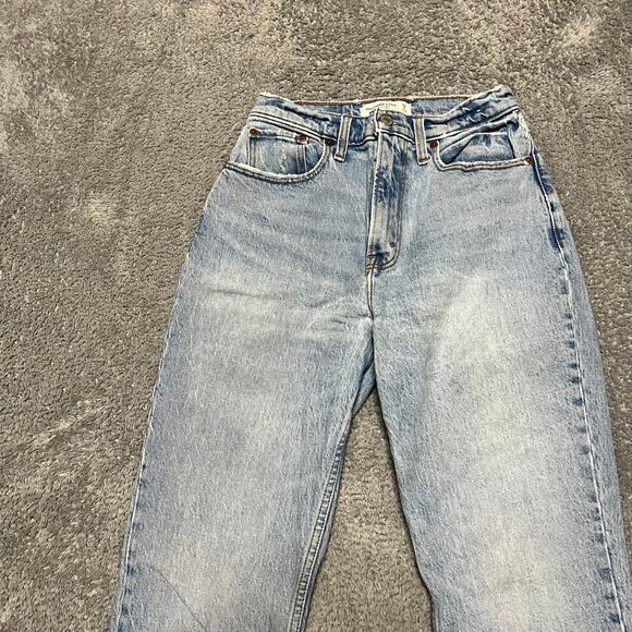 Abercrombie & Fitch Jeans Womens 26 /2 90s Straight High Rise Curve Love - Picture 2 of 11